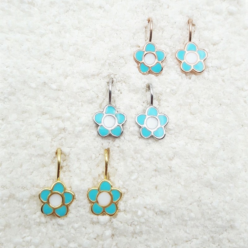 flower-dangling-earrings-light-blue