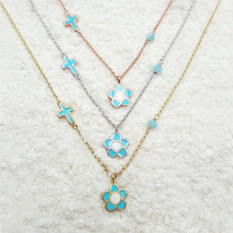 flower-necklace-light-blue