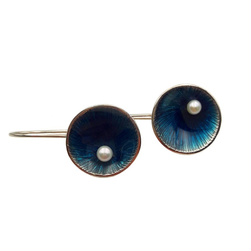 oyster-earrings-blue