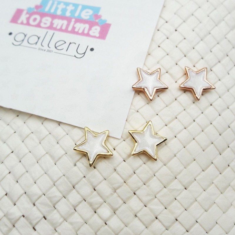 star-earrings-white